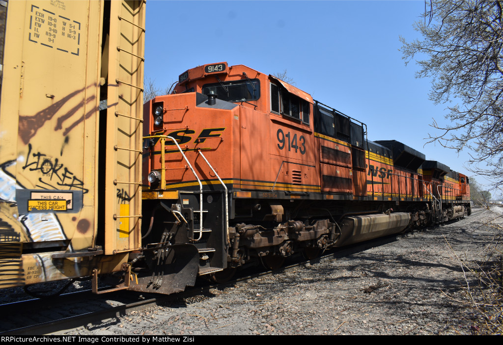 BNSF 7619 9143